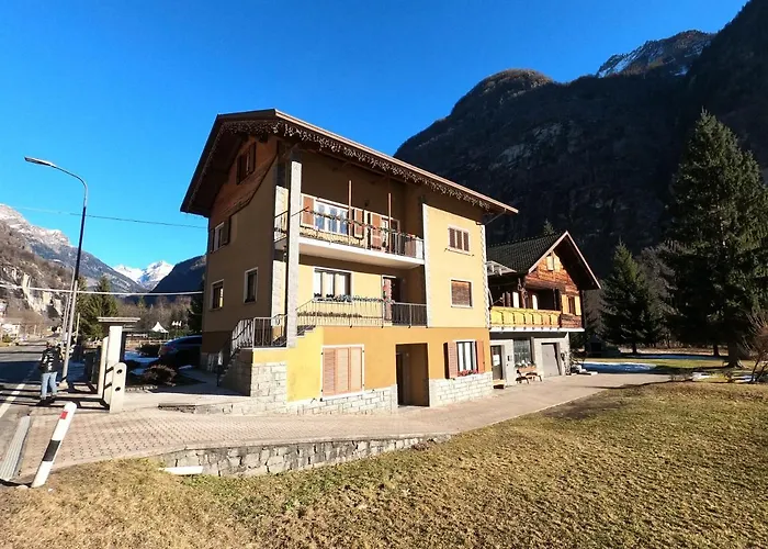 Baggio House Апартаменты Cadarese